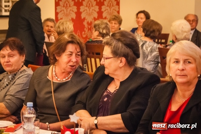 Zdjęcie w galerii na portalu naszraciborz.pl: Dziesiąte urodziny raciborskiego Śląskiego Uniwersytetu Trzeciego Wieku wiadomości z regionu