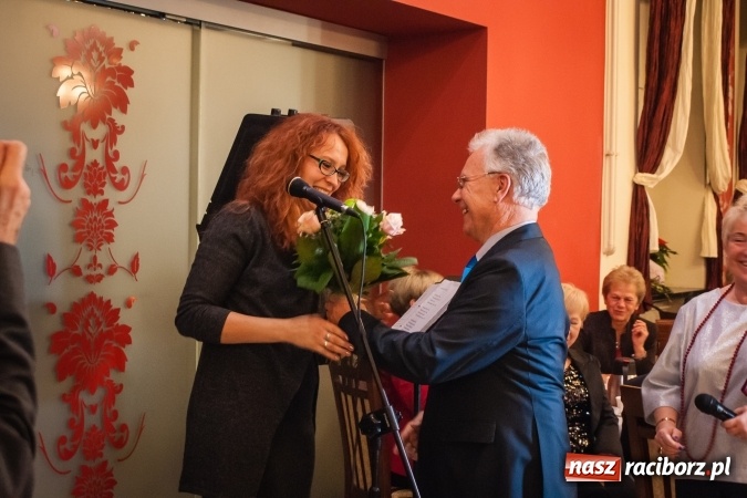 Zdjęcie w galerii na portalu naszraciborz.pl: Dziesiąte urodziny raciborskiego Śląskiego Uniwersytetu Trzeciego Wieku wiadomości z regionu