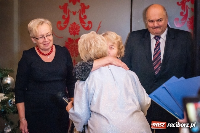 Zdjęcie w galerii na portalu naszraciborz.pl: Dziesiąte urodziny raciborskiego Śląskiego Uniwersytetu Trzeciego Wieku wiadomości z regionu