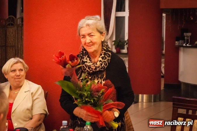 Zdjęcie w galerii na portalu naszraciborz.pl: Dziesiąte urodziny raciborskiego Śląskiego Uniwersytetu Trzeciego Wieku wiadomości z regionu