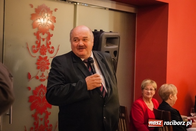 Zdjęcie w galerii na portalu naszraciborz.pl: Dziesiąte urodziny raciborskiego Śląskiego Uniwersytetu Trzeciego Wieku wiadomości z regionu