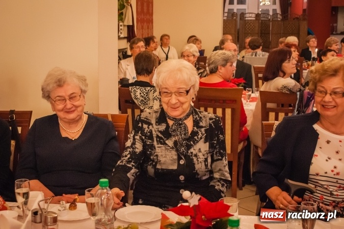 Zdjęcie w galerii na portalu naszraciborz.pl: Dziesiąte urodziny raciborskiego Śląskiego Uniwersytetu Trzeciego Wieku wiadomości z regionu