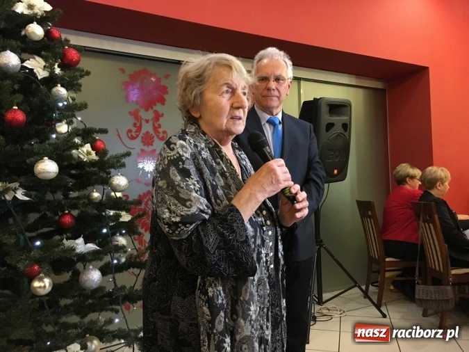 Zdjęcie w galerii na portalu naszraciborz.pl: Dziesiąte urodziny raciborskiego Śląskiego Uniwersytetu Trzeciego Wieku wiadomości z regionu