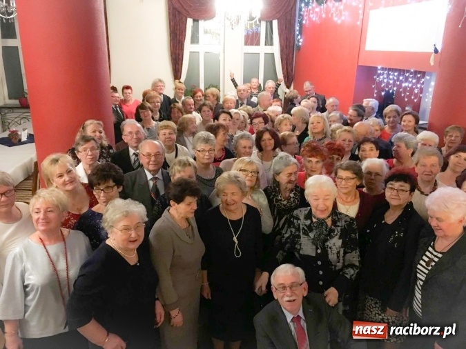Zdjęcie w galerii na portalu naszraciborz.pl: Dziesiąte urodziny raciborskiego Śląskiego Uniwersytetu Trzeciego Wieku wiadomości z regionu
