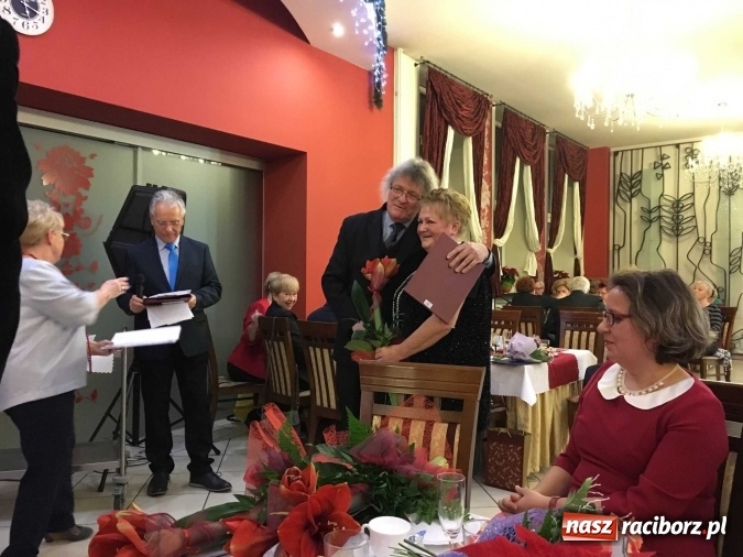 Zdjęcie w galerii na portalu naszraciborz.pl: Dziesiąte urodziny raciborskiego Śląskiego Uniwersytetu Trzeciego Wieku wiadomości z regionu