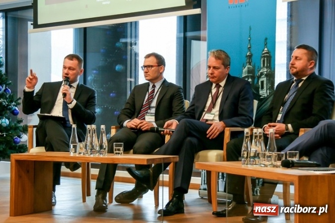 Zdjęcie w galerii na portalu naszraciborz.pl: Oddychać po ludzku - udział marszałka Województwa Śląskiego w konferencji podsumowującej akcję  wiadomości z regionu