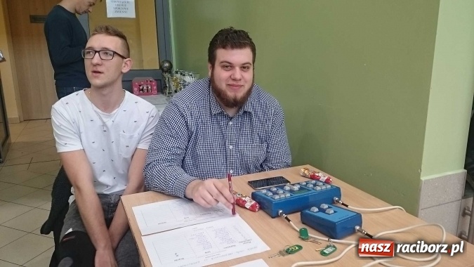 Zdjęcie w galerii na portalu naszraciborz.pl: Makroregionalny Turniej Halowej Piłki Nożnej Chłopców Szkół Ponadgimnazjalnych wiadomości z regionu