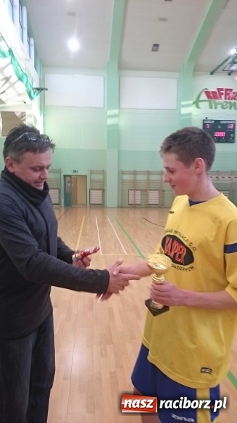 Zdjęcie w galerii na portalu naszraciborz.pl: Makroregionalny Turniej Halowej Piłki Nożnej Chłopców Szkół Ponadgimnazjalnych wiadomości z regionu