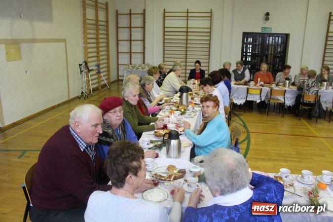 Zdjęcie w galerii na portalu naszraciborz.pl: Spotkanie opłatkowe dla seniorów w Sudole  wiadomości z regionu