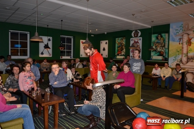 Zdjęcie w galerii na portalu naszraciborz.pl: Pierwszy turniej bowlingowy dla osób niepełnosprawnych  wiadomości z regionu