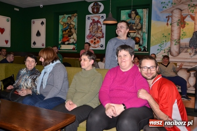 Zdjęcie w galerii na portalu naszraciborz.pl: Pierwszy turniej bowlingowy dla osób niepełnosprawnych  wiadomości z regionu