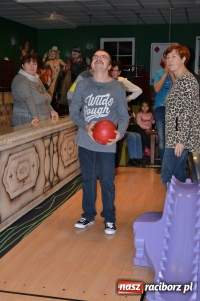 Zdjęcie w galerii na portalu naszraciborz.pl: Pierwszy turniej bowlingowy dla osób niepełnosprawnych  wiadomości z regionu