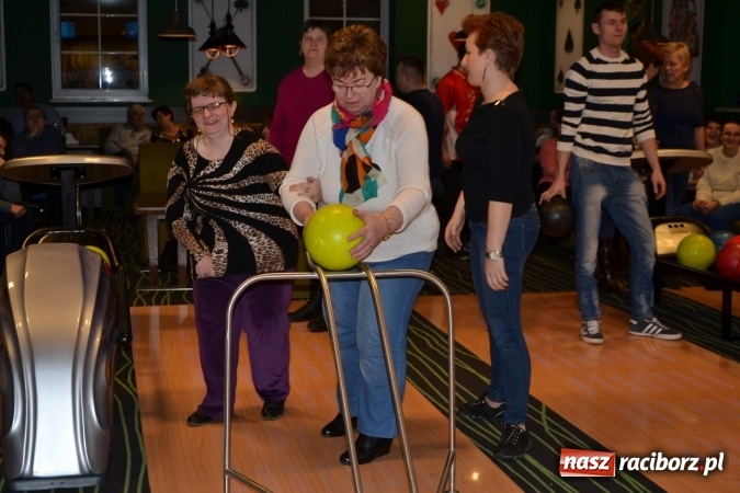 Zdjęcie w galerii na portalu naszraciborz.pl: Pierwszy turniej bowlingowy dla osób niepełnosprawnych  wiadomości z regionu