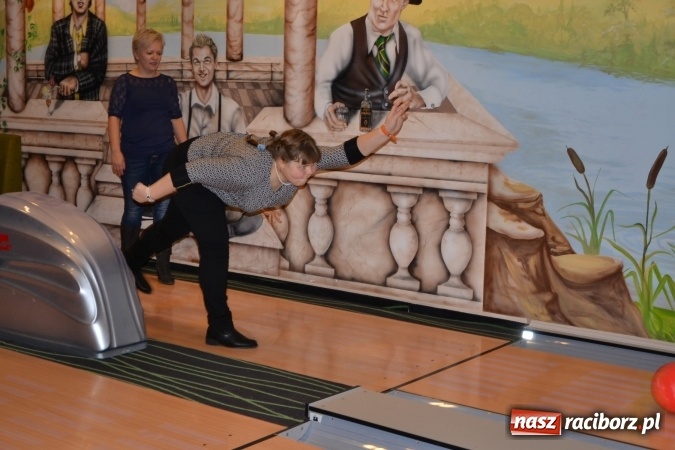 Zdjęcie w galerii na portalu naszraciborz.pl: Pierwszy turniej bowlingowy dla osób niepełnosprawnych  wiadomości z regionu