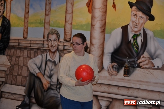 Zdjęcie w galerii na portalu naszraciborz.pl: Pierwszy turniej bowlingowy dla osób niepełnosprawnych  wiadomości z regionu