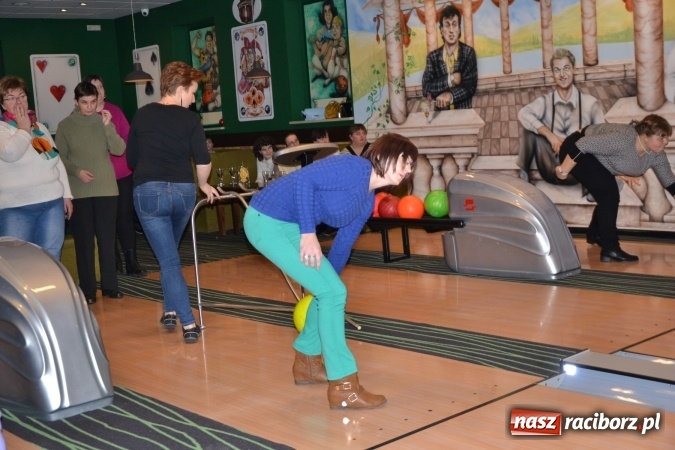 Zdjęcie w galerii na portalu naszraciborz.pl: Pierwszy turniej bowlingowy dla osób niepełnosprawnych  wiadomości z regionu
