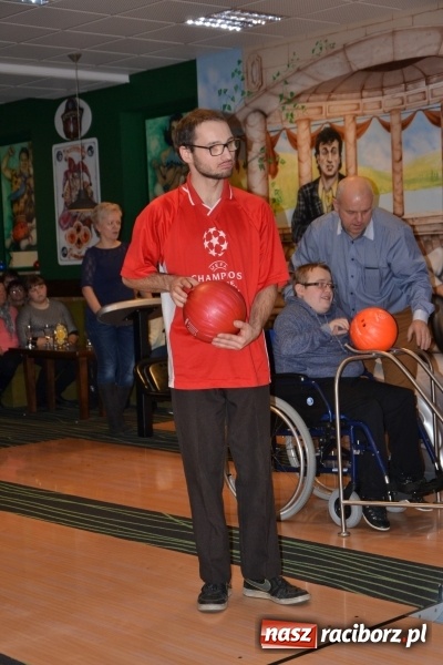 Zdjęcie w galerii na portalu naszraciborz.pl: Pierwszy turniej bowlingowy dla osób niepełnosprawnych  wiadomości z regionu