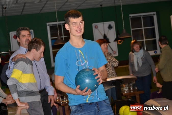 Zdjęcie w galerii na portalu naszraciborz.pl: Pierwszy turniej bowlingowy dla osób niepełnosprawnych  wiadomości z regionu