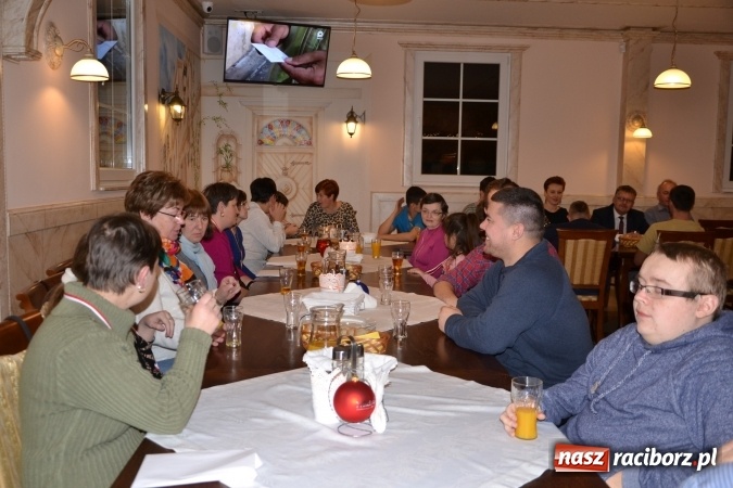 Zdjęcie w galerii na portalu naszraciborz.pl: Pierwszy turniej bowlingowy dla osób niepełnosprawnych  wiadomości z regionu