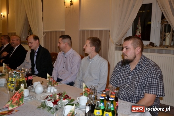 Zdjęcie w galerii na portalu naszraciborz.pl: Strażackie spotkanie opłatkowe gminy Krzyżanowice wiadomości z regionu