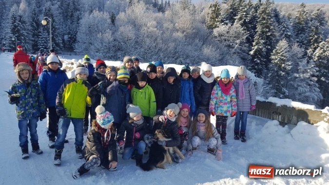 Zdjęcie w galerii na portalu naszraciborz.pl: Uczniowie z Płoni na wyjeździe integracyjnym w Wiśle  wiadomości z regionu