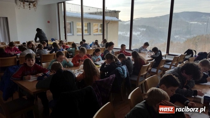 Zdjęcie w galerii na portalu naszraciborz.pl: Uczniowie z Płoni na wyjeździe integracyjnym w Wiśle  wiadomości z regionu