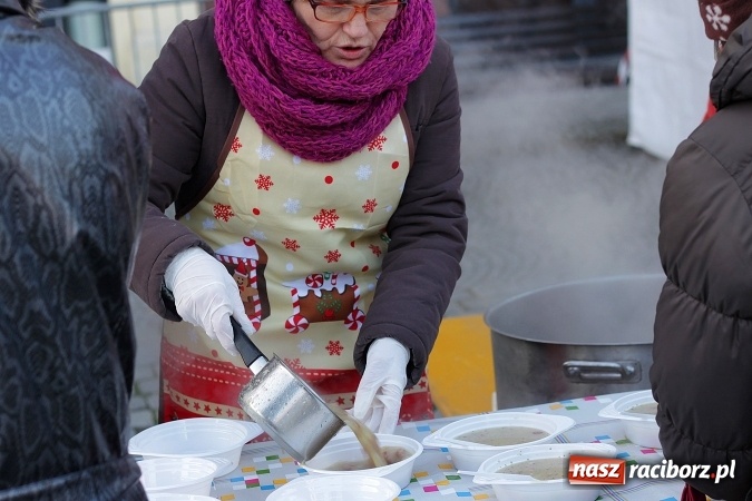 Zdjęcie w galerii na portalu naszraciborz.pl: Żurku megagarnek, czyli jarmarkowa degustacja na raciborskim Rynku wiadomości z regionu