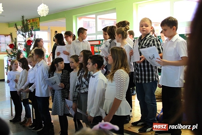 Zdjęcie w galerii na portalu naszraciborz.pl: Dzień otwarty w SP 15. Atrakcji nie zabrakło wiadomości z regionu