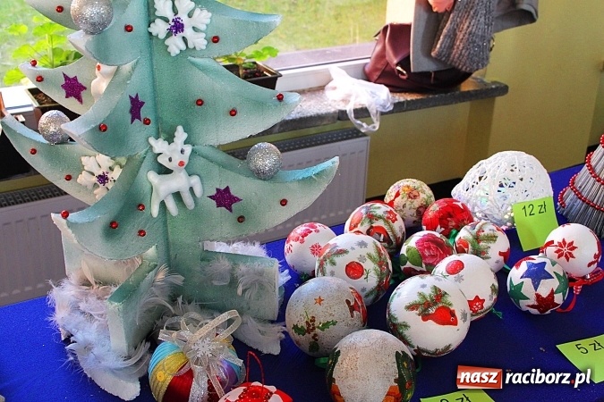 Zdjęcie w galerii na portalu naszraciborz.pl: Dzień otwarty w SP 15. Atrakcji nie zabrakło wiadomości z regionu