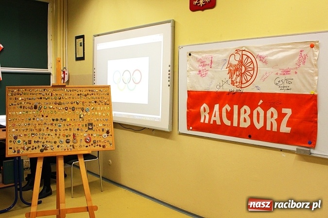 Zdjęcie w galerii na portalu naszraciborz.pl: Dzień otwarty w SP 15. Atrakcji nie zabrakło wiadomości z regionu