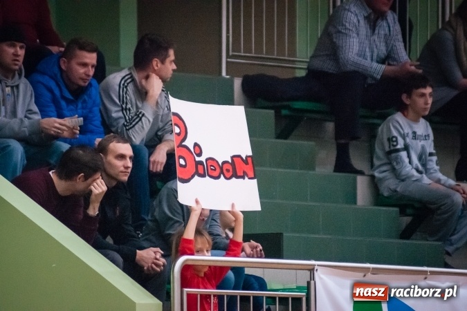 Zdjęcie w galerii na portalu naszraciborz.pl: Ważne zwycięstwo raciborskich koszykarzy. Gliwiczanie pokonani. 33 punkty Emila Szweda wiadomości z regionu