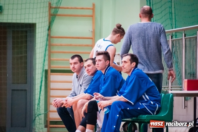 Zdjęcie w galerii na portalu naszraciborz.pl: Ważne zwycięstwo raciborskich koszykarzy. Gliwiczanie pokonani. 33 punkty Emila Szweda wiadomości z regionu