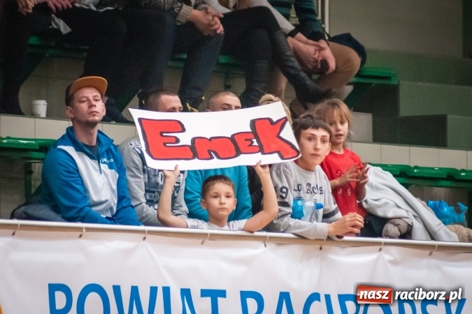 Zdjęcie w galerii na portalu naszraciborz.pl: Ważne zwycięstwo raciborskich koszykarzy. Gliwiczanie pokonani. 33 punkty Emila Szweda wiadomości z regionu