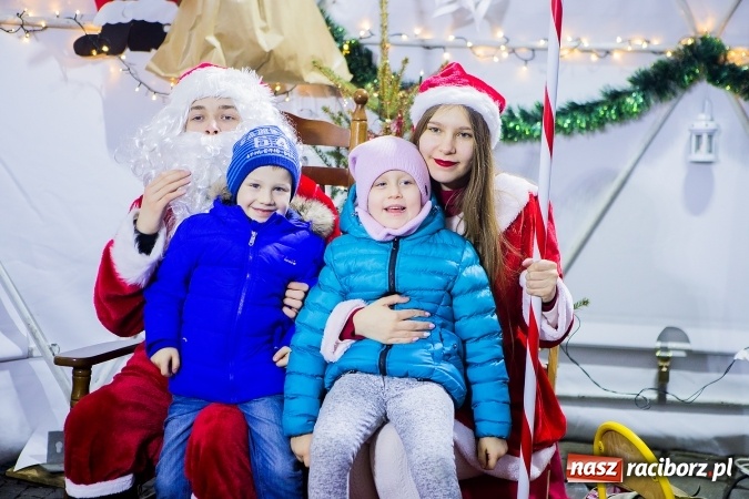 Zdjęcie w galerii na portalu naszraciborz.pl: Jarmark Bożonarodzeniowy w niedzielne popołudnie wiadomości z regionu