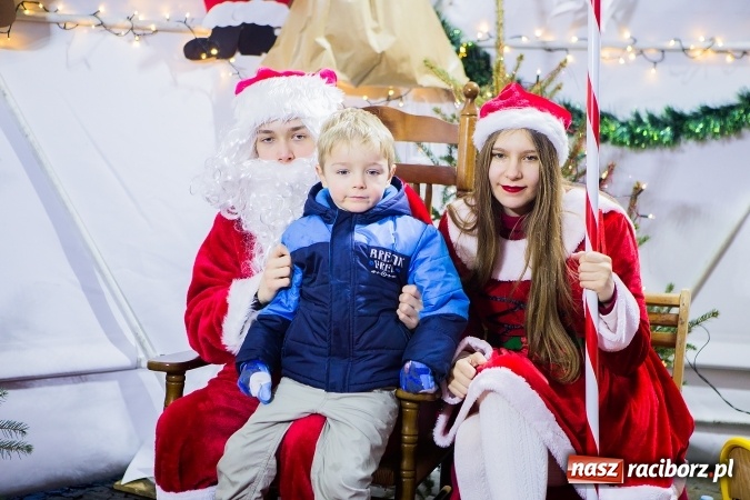 Zdjęcie w galerii na portalu naszraciborz.pl: Jarmark Bożonarodzeniowy w niedzielne popołudnie wiadomości z regionu