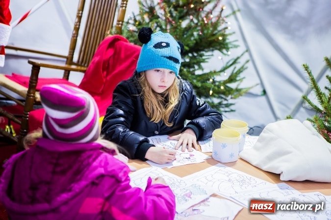 Zdjęcie w galerii na portalu naszraciborz.pl: Jarmark Bożonarodzeniowy w niedzielne popołudnie wiadomości z regionu