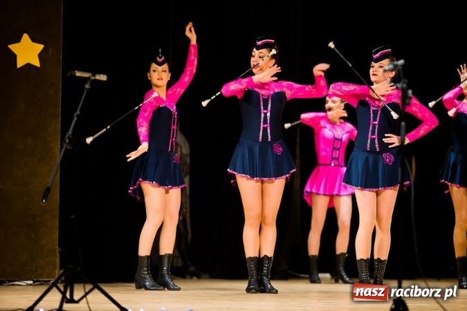 Zdjęcie w galerii na portalu naszraciborz.pl: Świąteczny koncert charytatywny Źródła w Raciborskim Centrum Kultury wiadomości z regionu