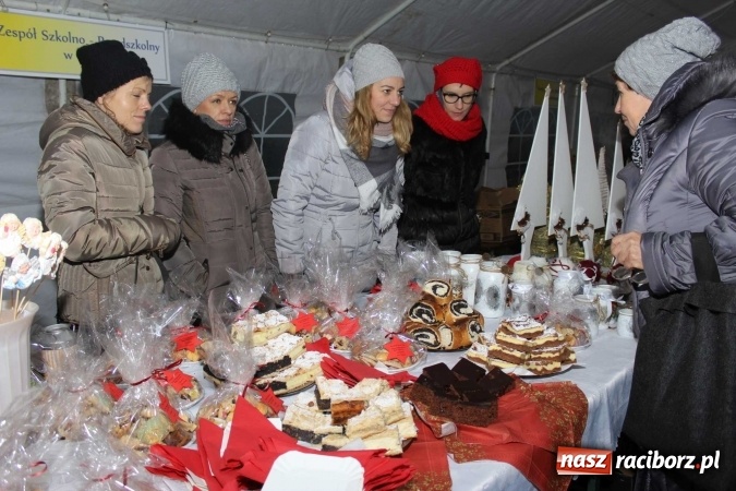 Zdjęcie w galerii na portalu naszraciborz.pl: W Kornowacu zapachniało Bożym Narodzeniem  wiadomości z regionu
