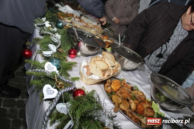 Zdjęcie w galerii na portalu naszraciborz.pl: W Kornowacu zapachniało Bożym Narodzeniem  wiadomości z regionu