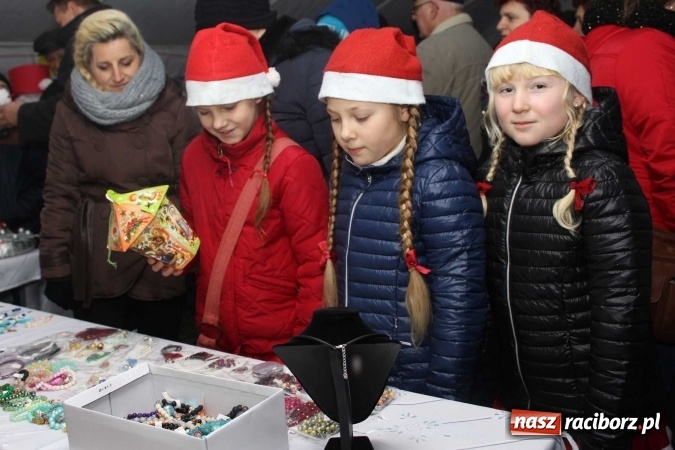 Zdjęcie w galerii na portalu naszraciborz.pl: W Kornowacu zapachniało Bożym Narodzeniem  wiadomości z regionu