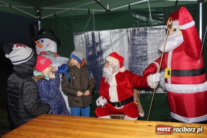 Zdjęcie w galerii na portalu naszraciborz.pl: W Kornowacu zapachniało Bożym Narodzeniem  wiadomości z regionu