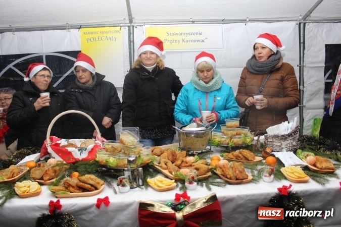 Zdjęcie w galerii na portalu naszraciborz.pl: W Kornowacu zapachniało Bożym Narodzeniem  wiadomości z regionu