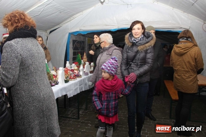 Zdjęcie w galerii na portalu naszraciborz.pl: W Kornowacu zapachniało Bożym Narodzeniem  wiadomości z regionu