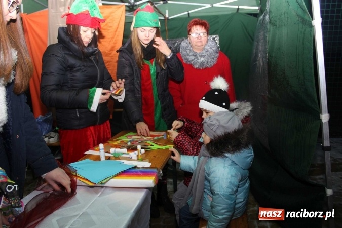 Zdjęcie w galerii na portalu naszraciborz.pl: W Kornowacu zapachniało Bożym Narodzeniem  wiadomości z regionu