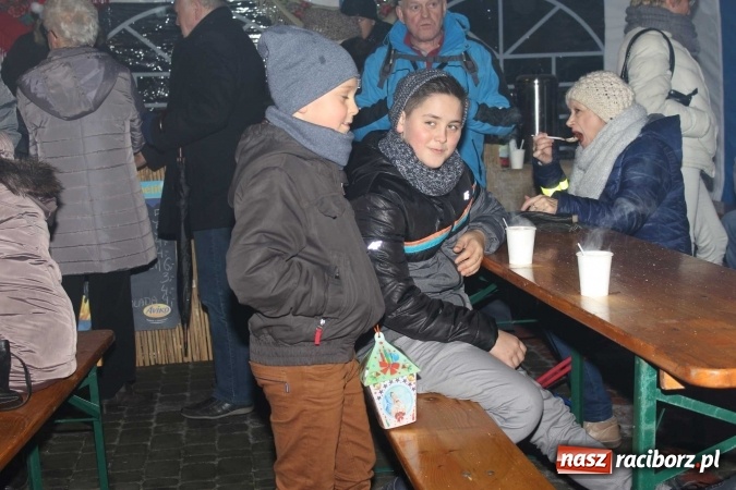 Zdjęcie w galerii na portalu naszraciborz.pl: W Kornowacu zapachniało Bożym Narodzeniem  wiadomości z regionu