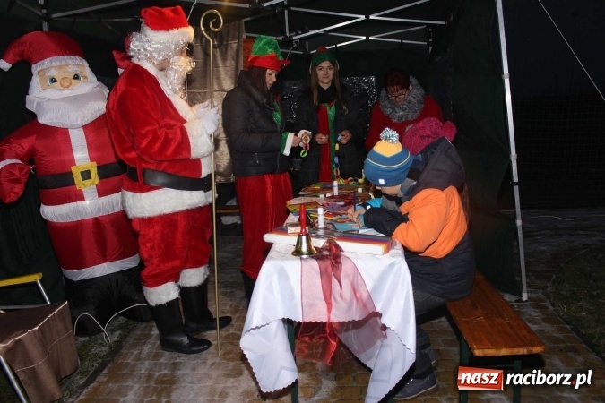 Zdjęcie w galerii na portalu naszraciborz.pl: W Kornowacu zapachniało Bożym Narodzeniem  wiadomości z regionu