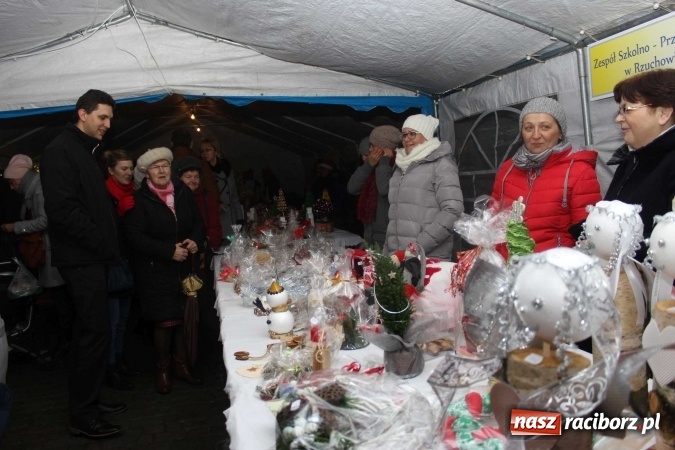 Zdjęcie w galerii na portalu naszraciborz.pl: W Kornowacu zapachniało Bożym Narodzeniem  wiadomości z regionu