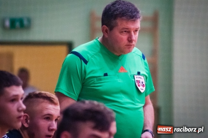 Zdjęcie w galerii na portalu naszraciborz.pl: Niedzielny wieczór z Halową Ligą Piłki Nożnej wiadomości z regionu