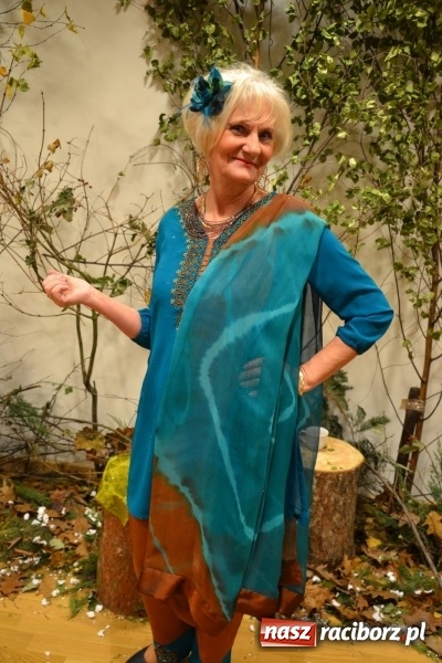 Zdjęcie w galerii na portalu naszraciborz.pl: W pośpiechu na Święta Bożego Narodzenia - widowisko wigilijne na Zamku Piastowskim wiadomości z regionu