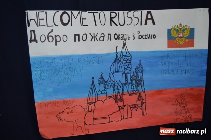 Zdjęcie w galerii na portalu naszraciborz.pl: Uczniowie Szkoły Podstawowej nr 4 śpiewają po chińsku i po czesku  wiadomości z regionu